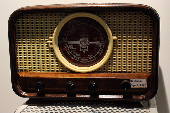 Colección radios antiguas León
